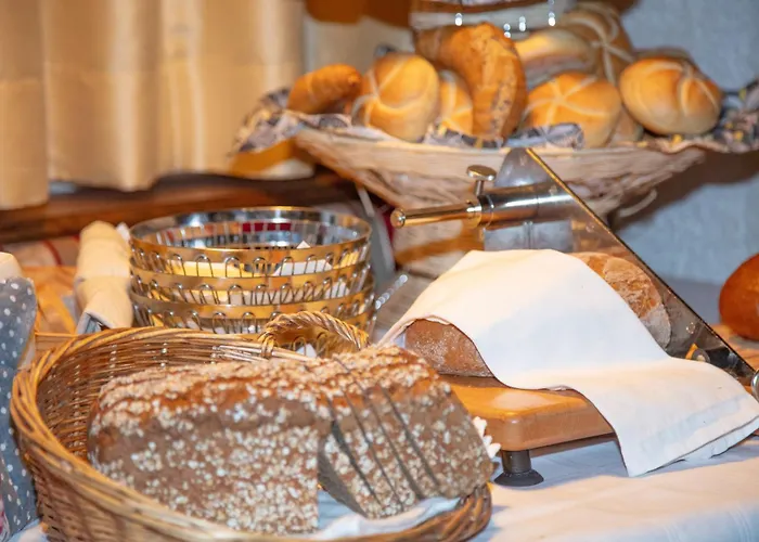 Landgasthof Kaiserkrone אורחן *