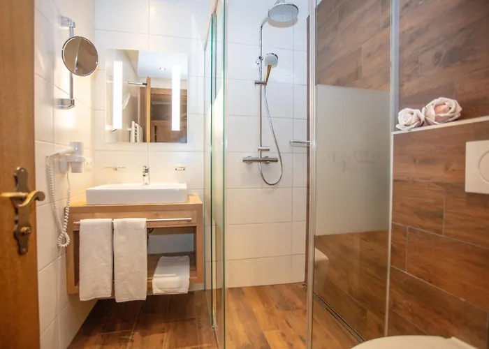 אורחן Landgasthof Kaiserkrone *