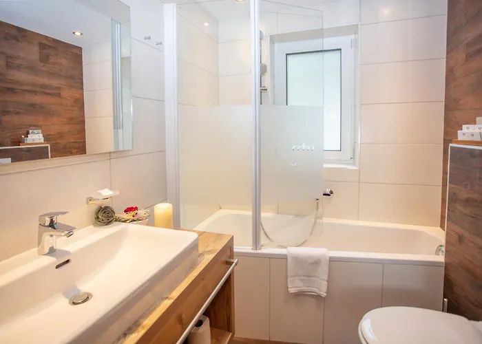 Landgasthof Kaiserkrone * Elmen