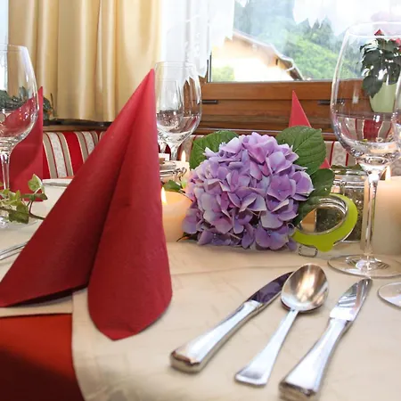 Landgasthof Kaiserkrone Herberg Elmen